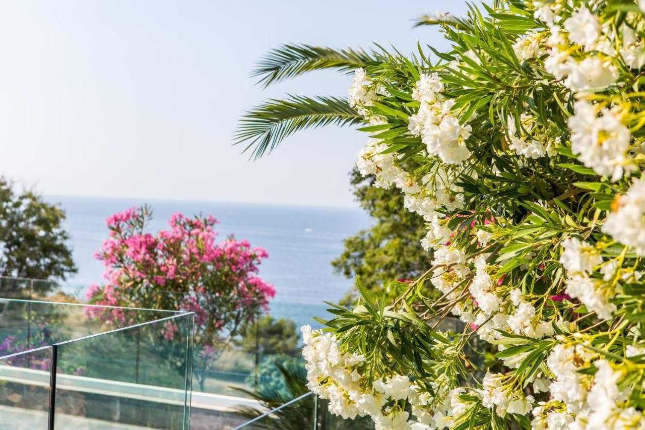 Hotel Villa R 칼비 외부 사진